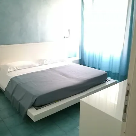 Rock Garden 3* Гаэта