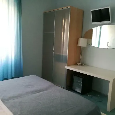 Rock Garden Bed & Breakfast 3*