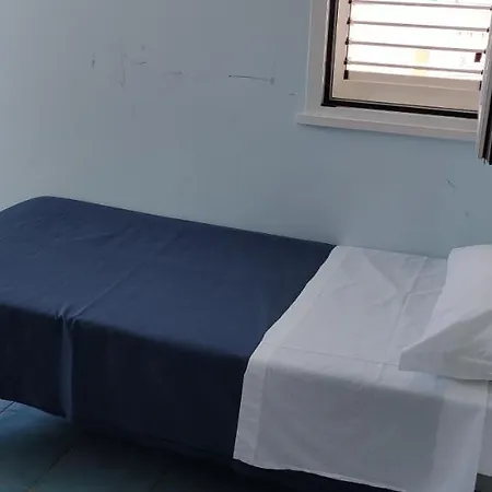 Couette-café Rock Garden 3*